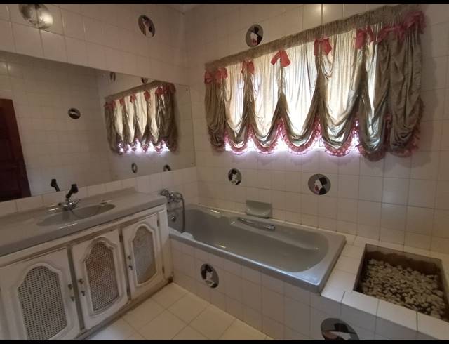 3 BEDROOM HOUSE FOR SALE IN THREE RIVERS PROPER